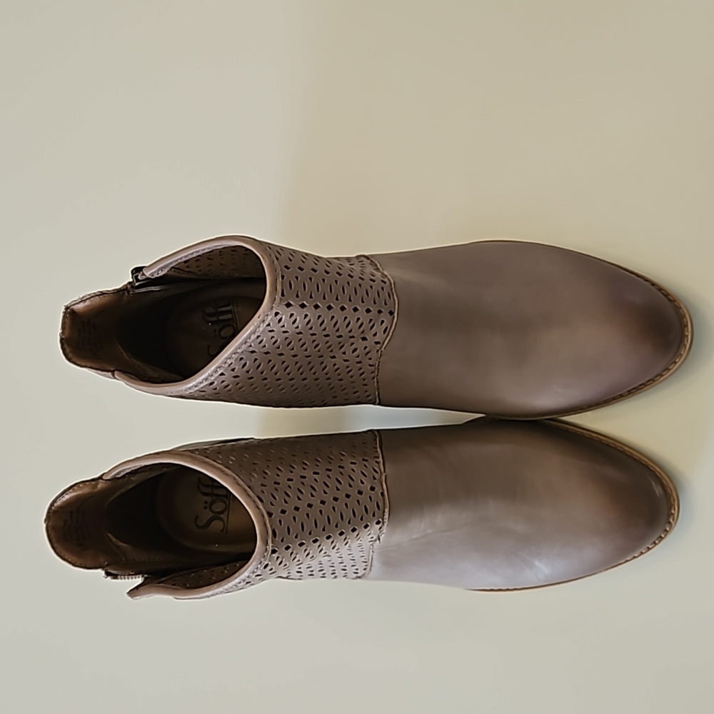 Sofft Perforated Nude Ombre Bootie 9.5M